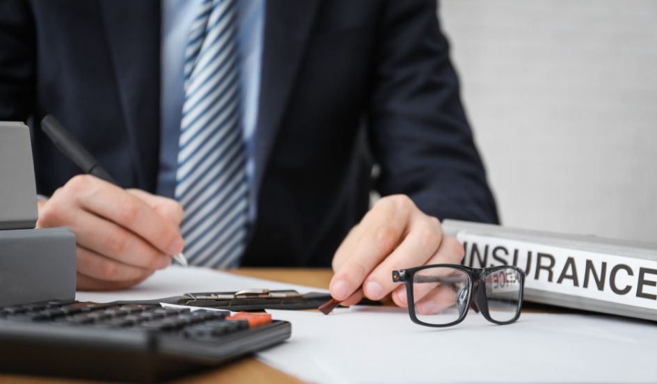 Insurance Advisor Images Are You Considering A Career As An Insurance Specialist? | triOS College